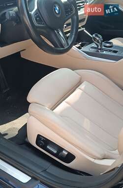 Седан BMW 3 Series 2019 в 