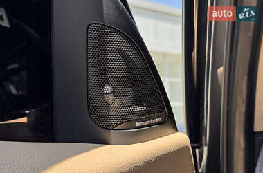 Седан BMW 3 Series 2012 в 