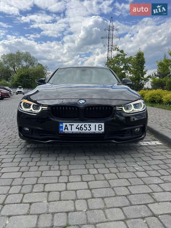 Седан BMW 3 Series 2015 в Івано-Франківську