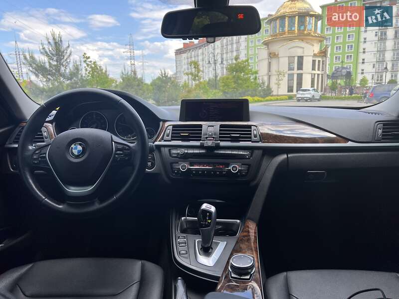 Седан BMW 3 Series 2015 в Івано-Франківську