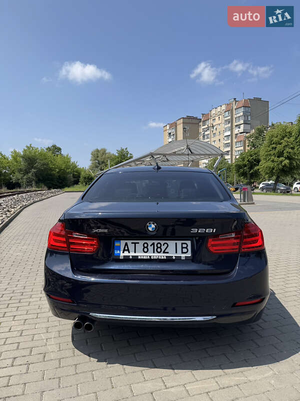 Седан BMW 3 Series 2013 в Снятине фото 6 Седан BMW 3 Series 2013 в Снятине