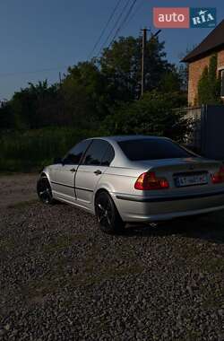 Седан BMW 3 Series 2003 в 