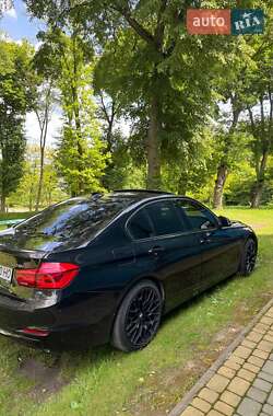 Седан BMW 3 Series 2013 в Луцьку