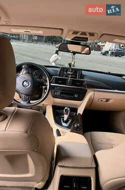 Седан BMW 3 Series 2013 в 