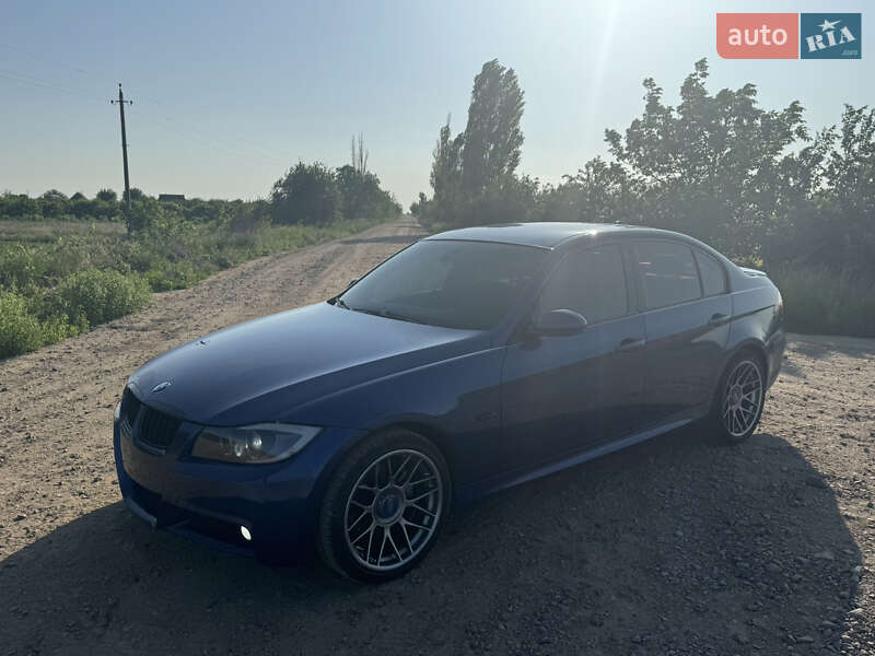 Седан BMW 3 Series 2006 в Одессе