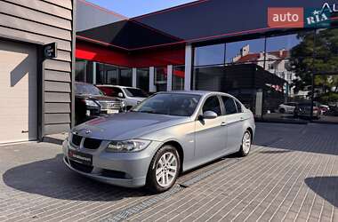 Седан BMW 3 Series 2005 в Одессе
