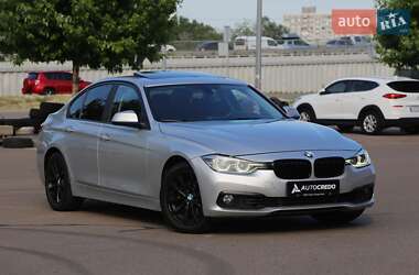Седан BMW 3 Series 2015 в Киеве