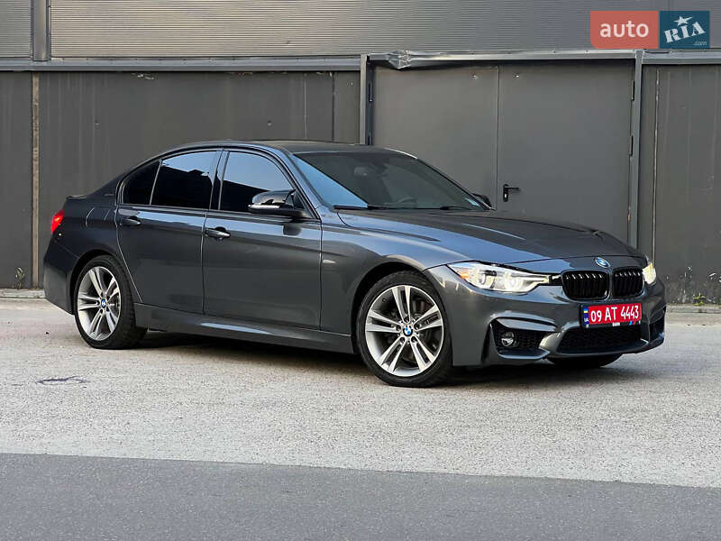 Седан BMW 3 Series 2016 в Києві