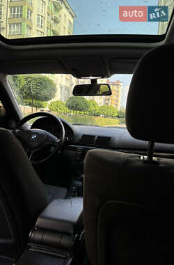 Седан BMW 3 Series 2004 в 