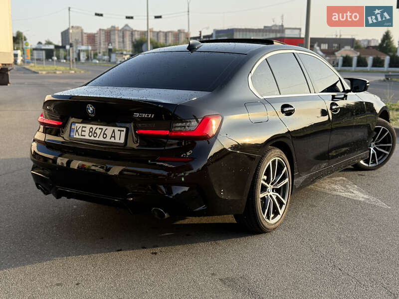 Седан BMW 3 Series 2019 в Дніпрі