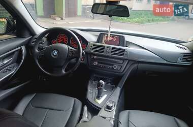 Седан BMW 3 Series 2012 в 