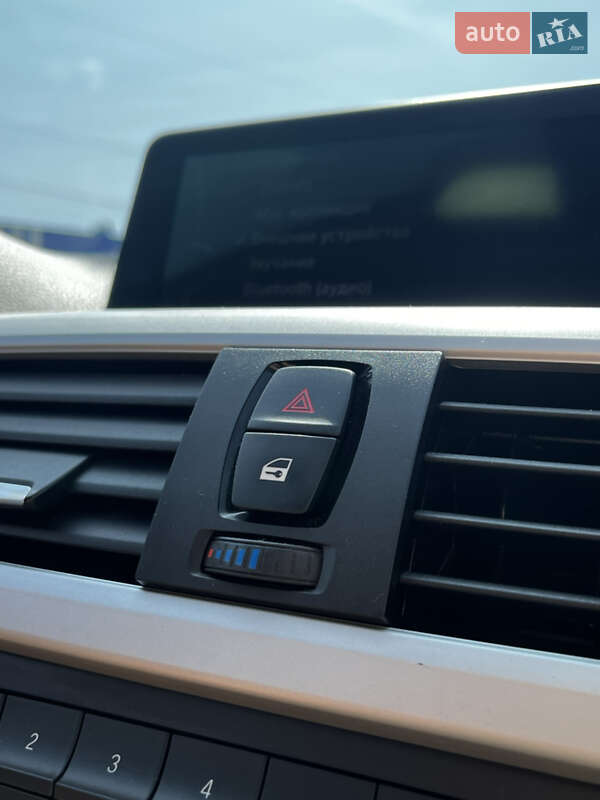 Седан BMW 3 Series 2013 в Ровно