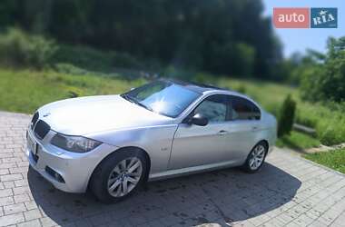Седан BMW 3 Series 2011 в Львове