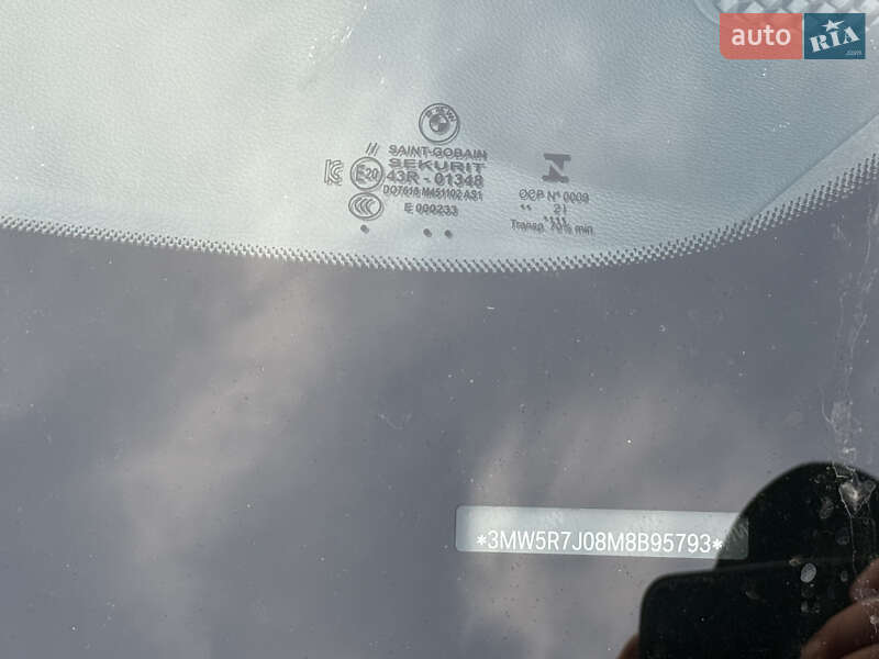Седан BMW 3 Series 2021 в Коростені