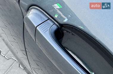 Седан BMW 3 Series 2016 в 