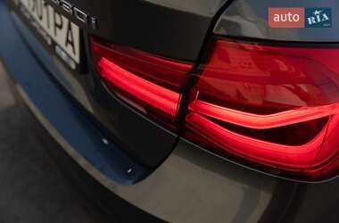 Седан BMW 3 Series 2017 в 