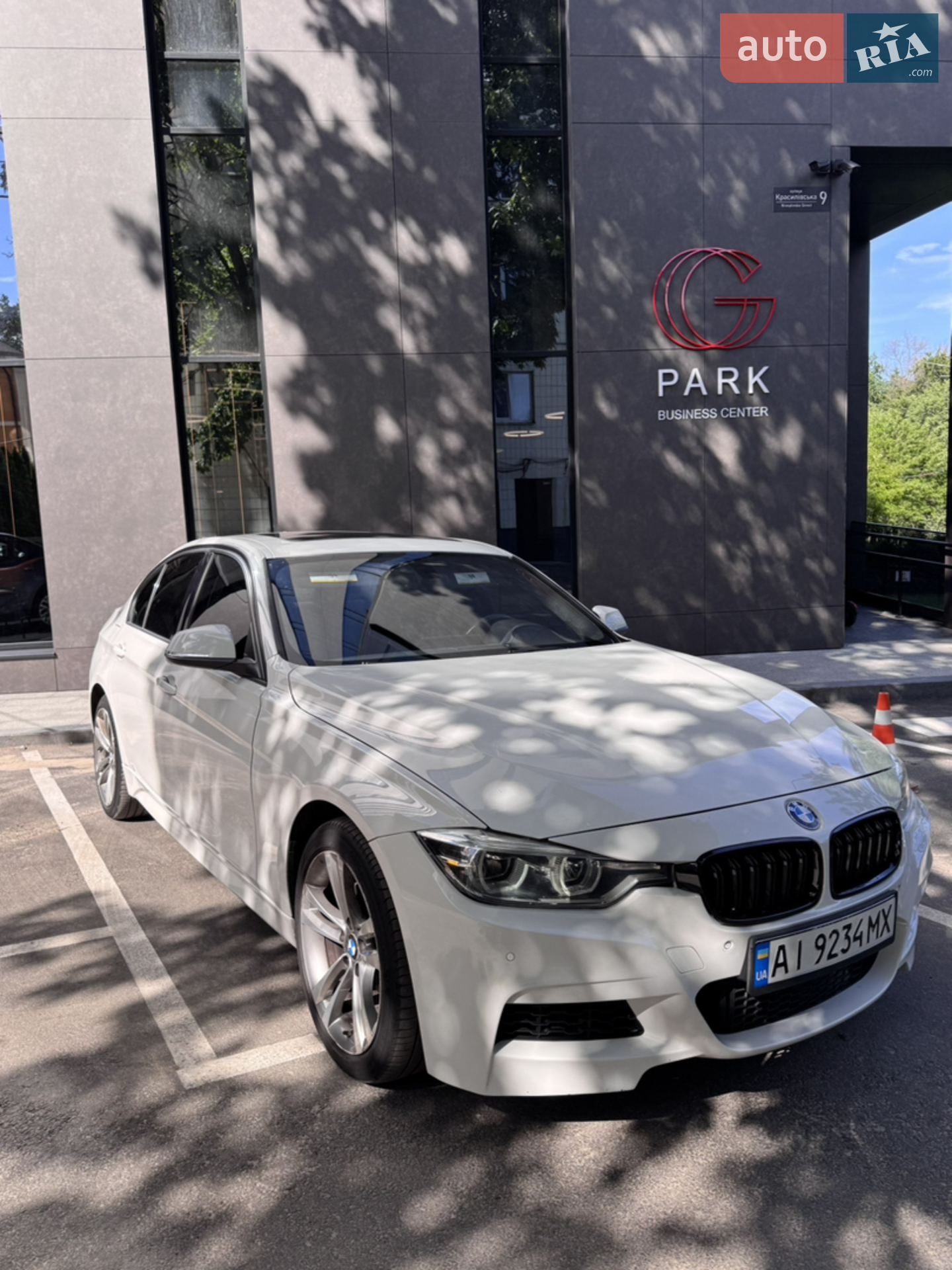 2016 BMW 3er - мініатюра 2
