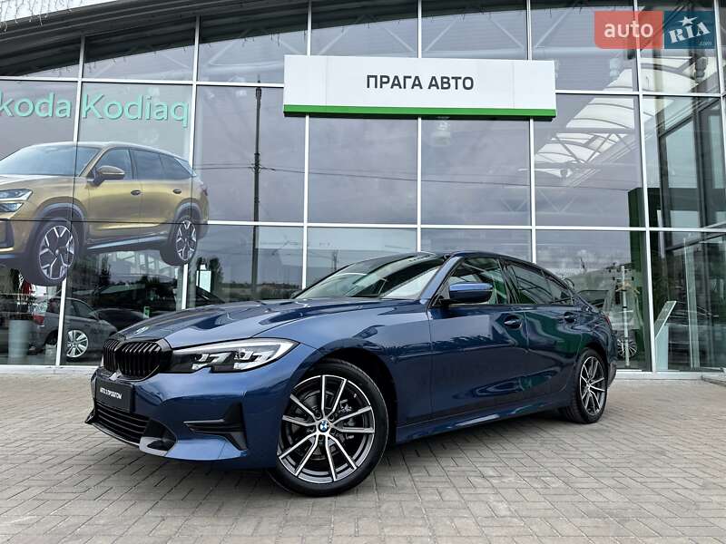 Седан BMW 3 Series 2022 в Києві