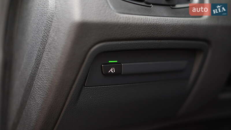 Седан BMW 3 Series 2018 в Черновцах фото 29 Седан BMW 3 Series 2018 в Черновцах