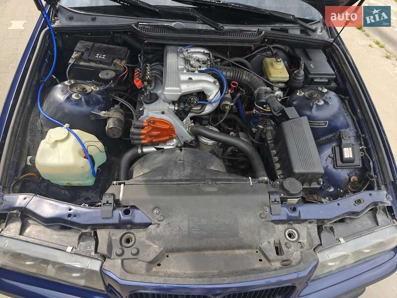 Седан BMW 3 Series 1997 в Белой Церкви