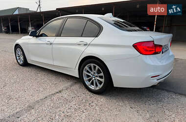 Седан BMW 3 Series 2016 в 
