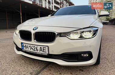 Седан BMW 3 Series 2016 в Одессе