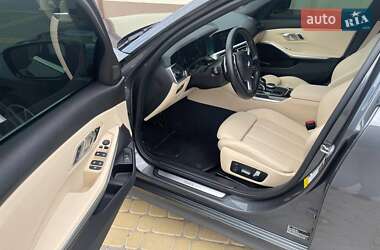 Седан BMW 3 Series 2021 в 
