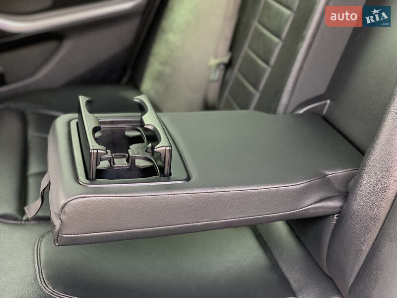 Седан BMW 3 Series 2019 в Бердичеві