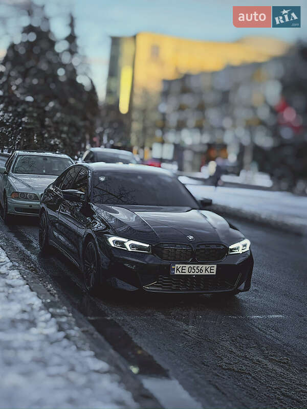 Седан BMW 3 Series 2024 в 