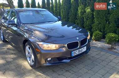 Седан BMW 3 Series 2015 в Городку