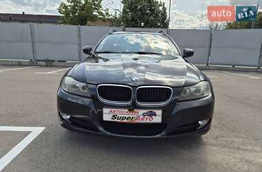 Универсал BMW 3 Series 2010 в Киеве