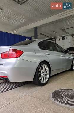 Седан BMW 3 Series 2015 в 