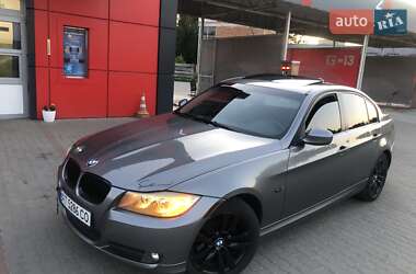 Седан BMW 3 Series 2009 в Калуші