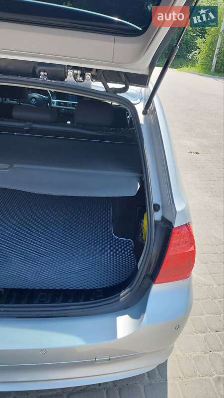 Універсал BMW 3 Series 2012 в Ірпені
