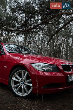 Седан BMW 3 Series 2005 в Александрие