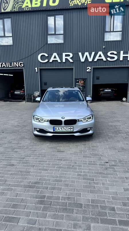 Седан BMW 3 Series 2014 в Києві фото 19 Седан BMW 3 Series 2014 в Києві