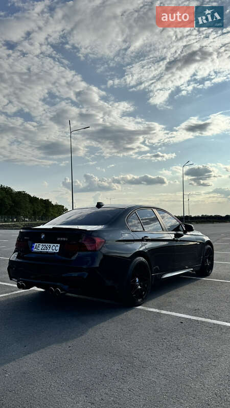Седан BMW 3 Series 2014 в Дніпрі