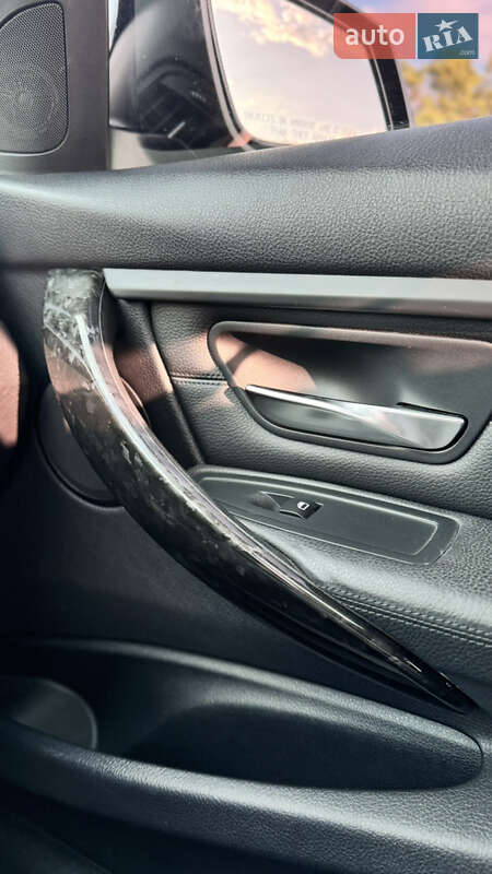 Седан BMW 3 Series 2014 в Дніпрі