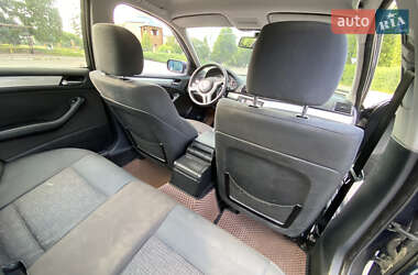 Седан BMW 3 Series 2002 в 