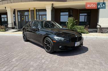 Седан BMW 3 Series 2015 в Києві