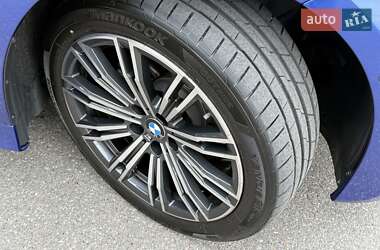 Седан BMW 3 Series 2022 в 