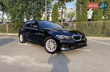 Седан BMW 3 Series 2020 в Киеве
