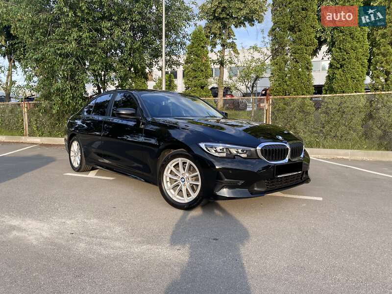 BMW 3 Series 2020