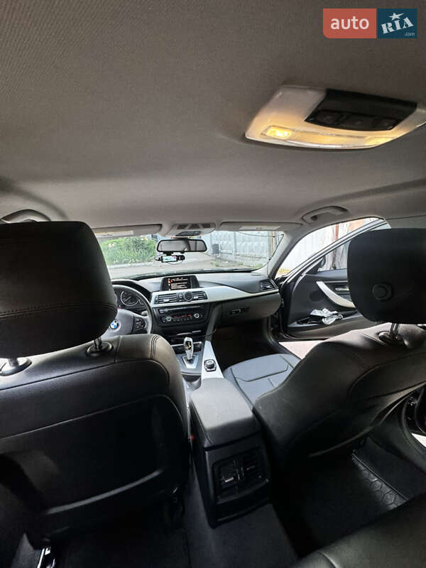 Седан BMW 3 Series 2014 в Одесі