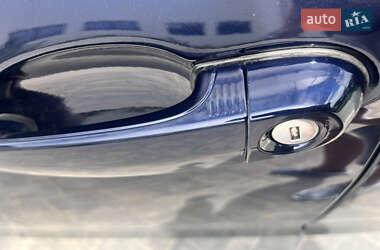 Седан BMW 3 Series 2013 в 