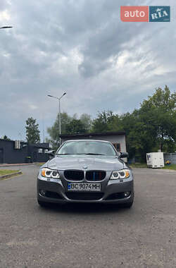 Седан BMW 3 Series 2011 в Новом Роздоле
