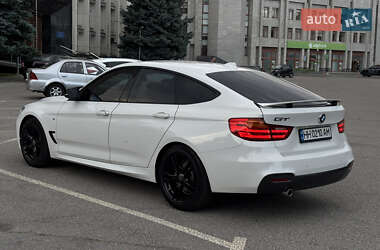 Седан BMW 3 Series 2015 в 