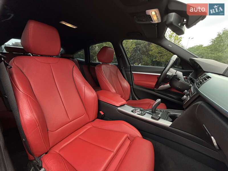 Седан BMW 3 Series 2015 в Одесі