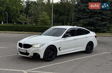 Седан BMW 3 Series 2015 в 