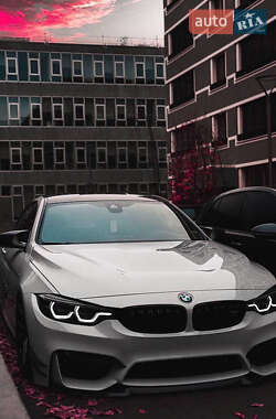 Седан BMW 3 Series 2016 в Виннице